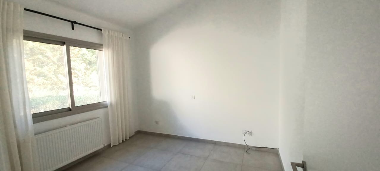 3 bedrooms Bungalow in Paphos, Cyprus No. 57456