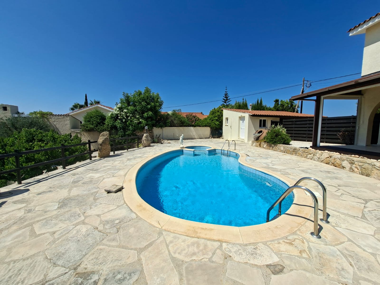 3 dormitorios Villa en Paphos, Chipre No. 56617