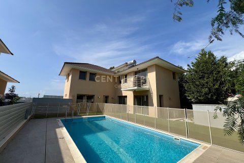 4 bedrooms Villa in Parekklisia, Limassol, Cyprus No. 55919