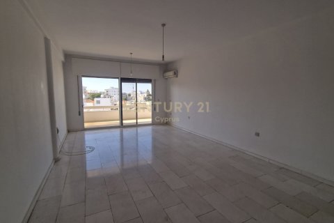 3 bedrooms Apartment in Agios Ioannis, Limassol, Cyprus No. 55854