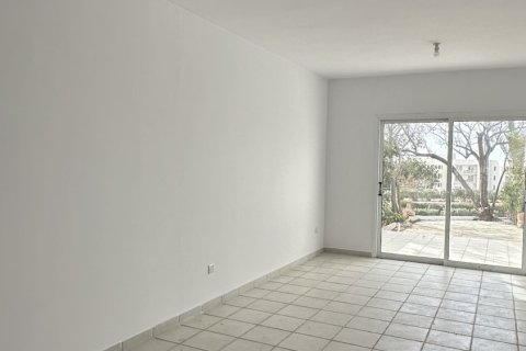 Таунхаус с 2 спальнями в Хлорака, Пафос, № 54804 6