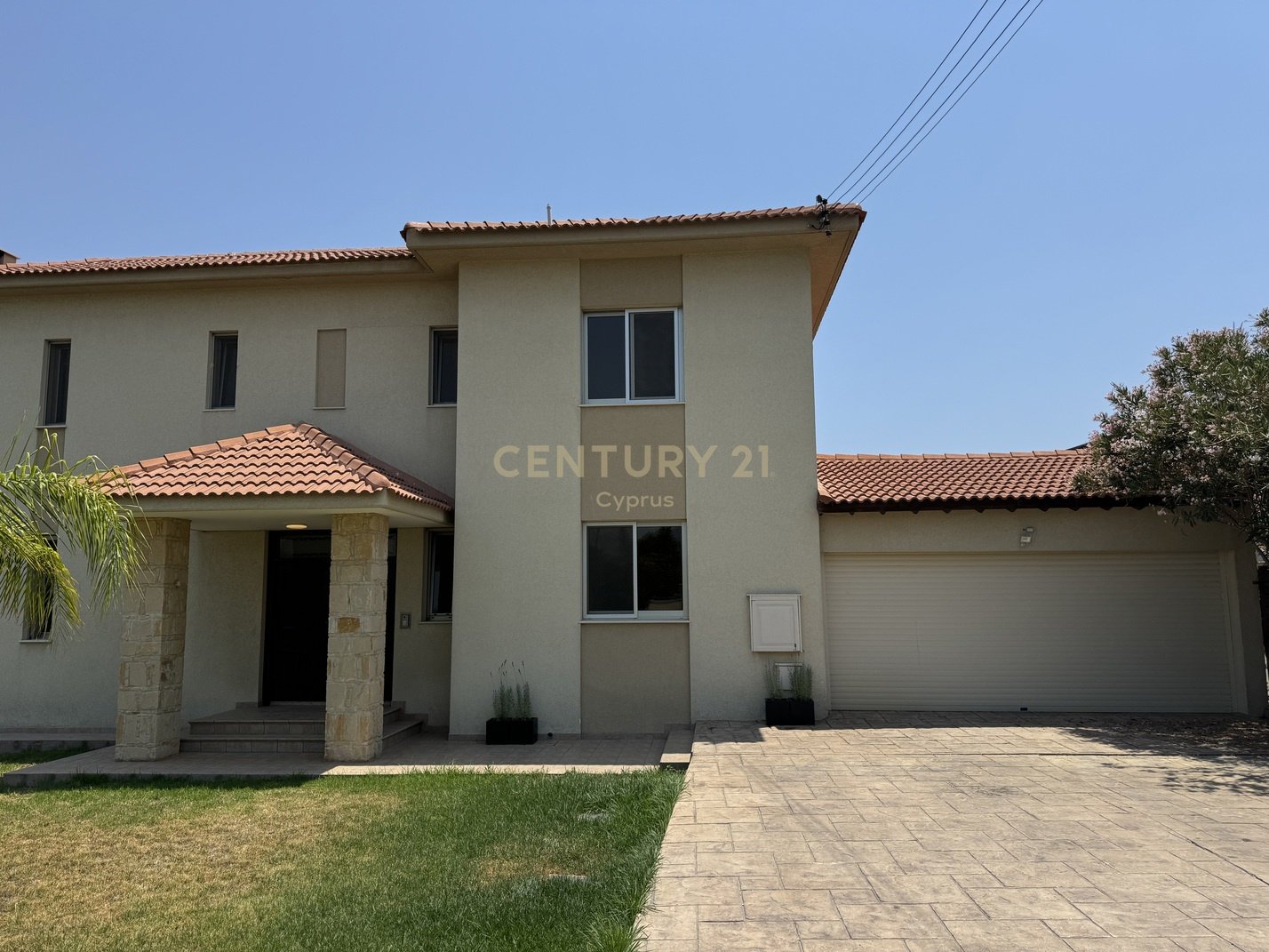 4 bedrooms Villa in Parekklisia, Limassol, Cyprus No. 54271