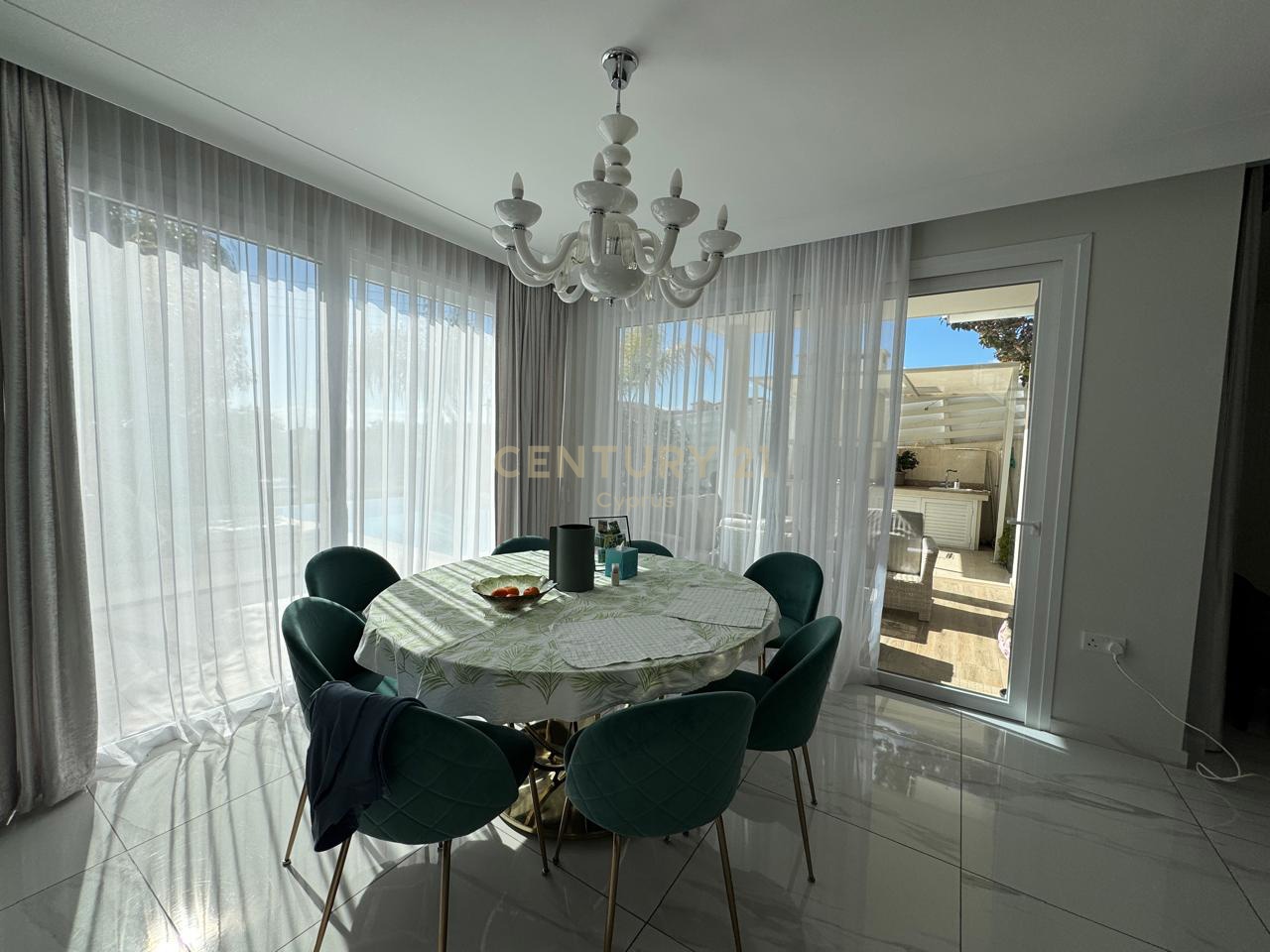 3 bedrooms Villa in Mouttagiaka, Limassol, Cyprus No. 54244
