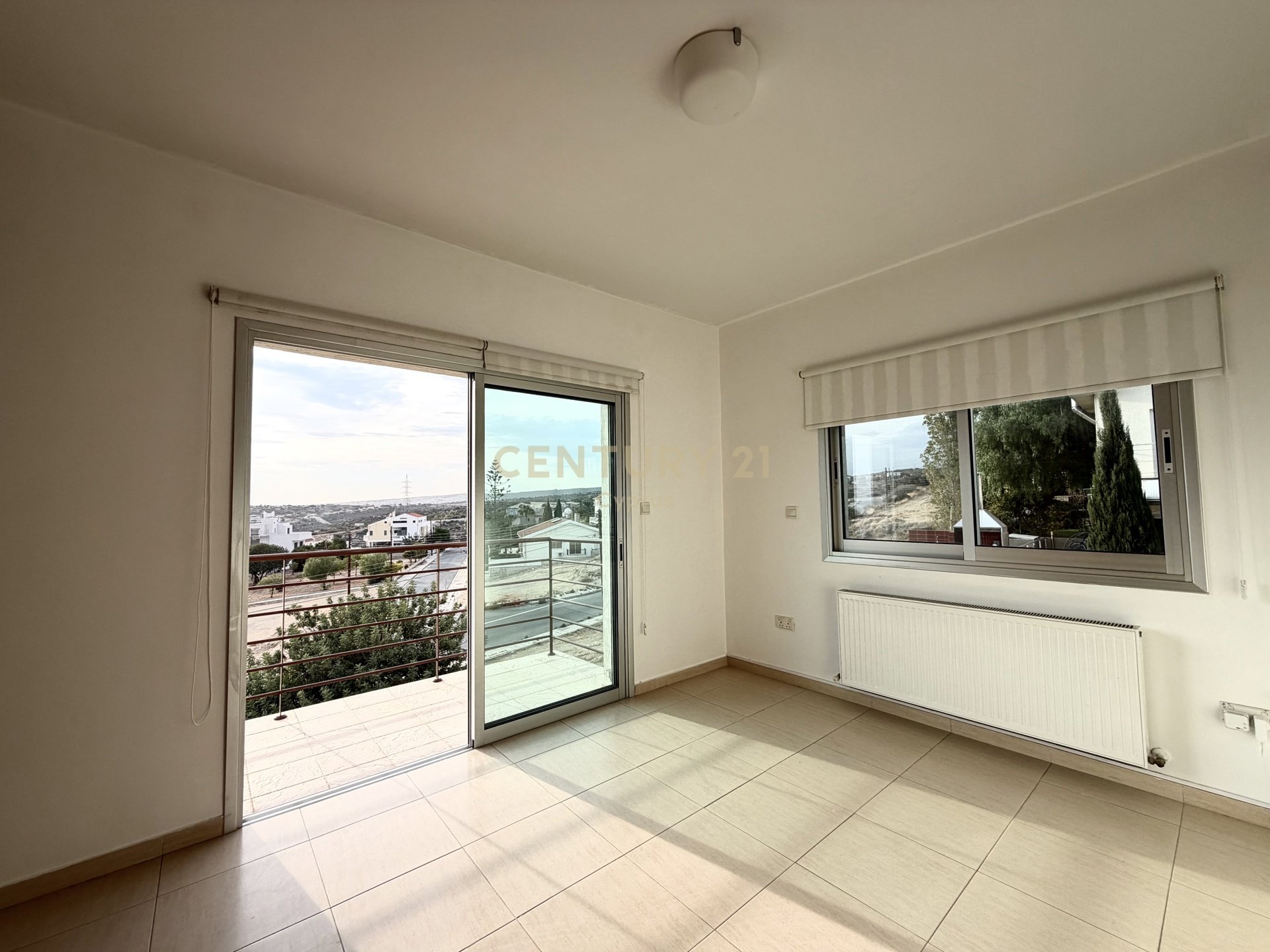 5 bedrooms Villa in Limassol, Cyprus No. 53518
