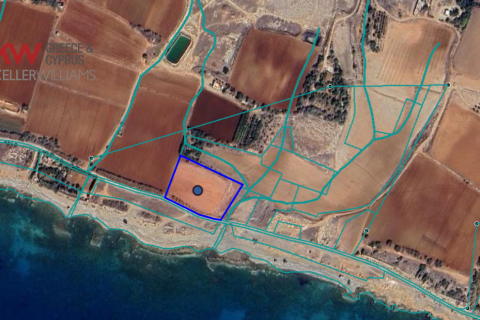 7558m2 Land in Ormideia, Larnaka, Cyprus No. 40178