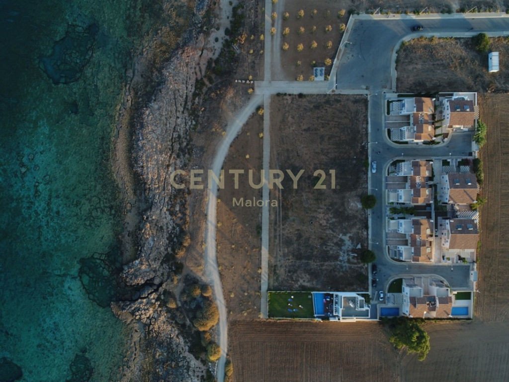 5 bedrooms Villa in Protaras, Ammochostos, Cyprus No. 54471