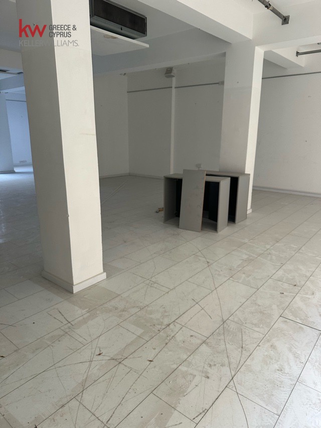 1681m2 Local comercial en Nicosia, Chipre No. 51569