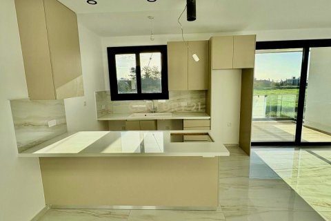 2 bedrooms Penthouse in Mesa Geitonia, Limassol, Cyprus No. 55235