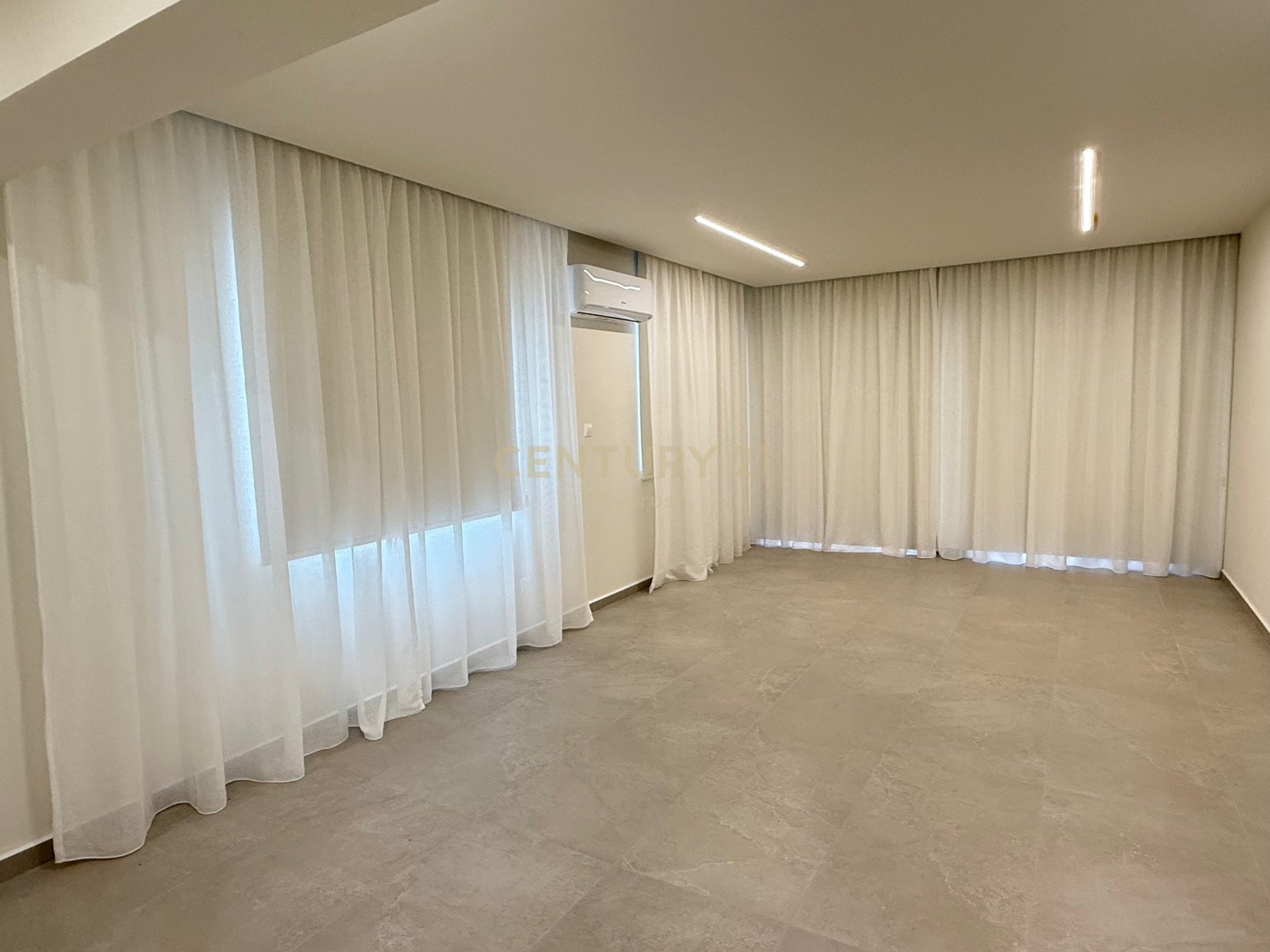 3 dormitorios Apartamento en Kissonerga, Paphos, Chipre No. 54046