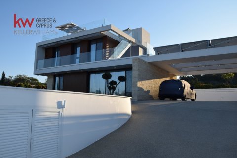 4 bedrooms Villa in Protaras, Ammochostos, Cyprus No. 40573