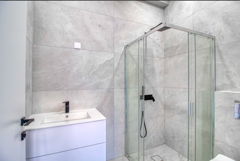 2 bedrooms Apartment in Agios Athanasios, Limassol, Cyprus No. 37140