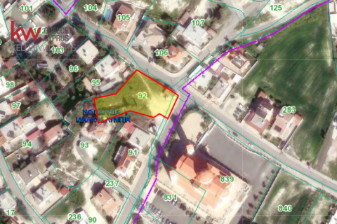 1550m2 Terrain à Lympia, Nicosia, Chypre No. 56677