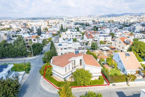4 bedrooms Villa in Limassol, Cyprus No. 36545