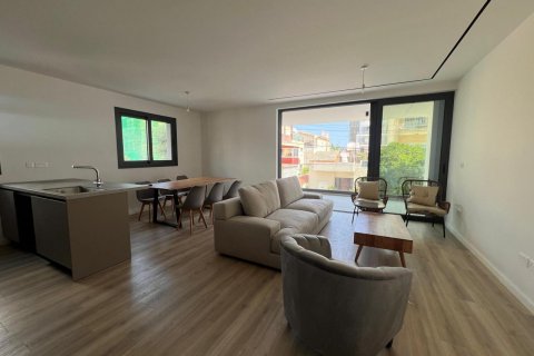 Квартира 99м2 в Агиос Николаос, Пафос, Кипр № 37194 3