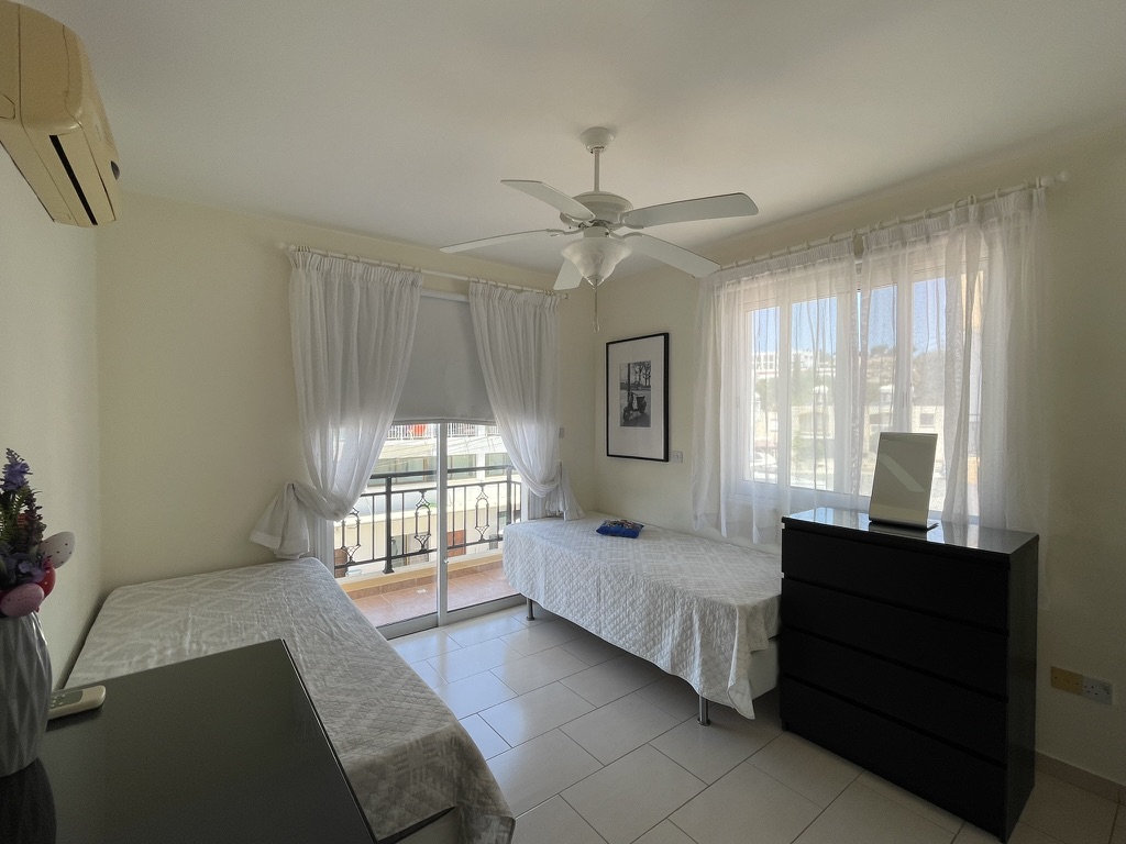 2 dormitorios Apartamento en Paphos, Chipre No. 57463