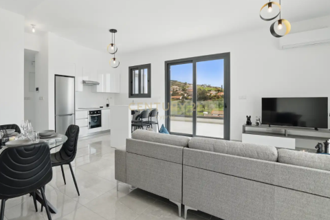 3 bedrooms Penthouse in Parekklisia, Limassol, Cyprus No. 55923