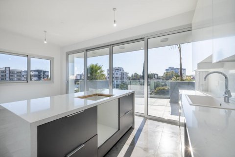 Квартира с 2 спальнями в Гермасойя, Лимасол, Кипр № 37157 6