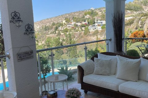 3 dormitorios Villa en Paphos, Chipre No. 57451