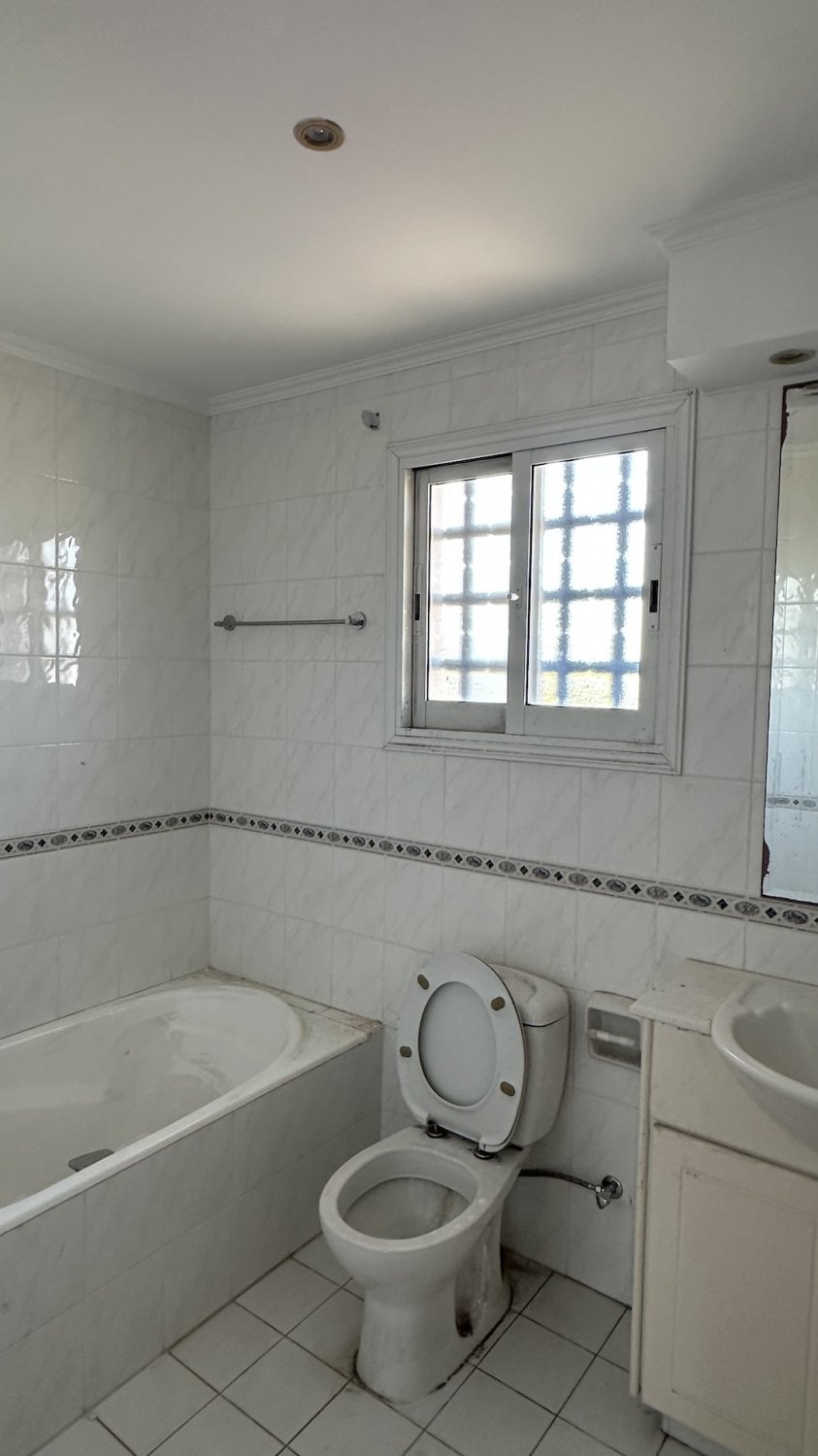 4 bedrooms Villa in Chloraka, Paphos, Cyprus No. 54806