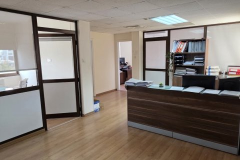 206m2 Oficina en Nicosia, Chipre No. 52502
