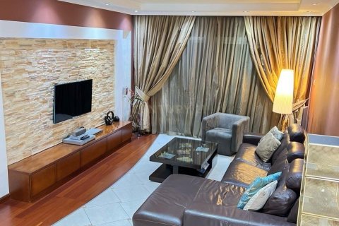 3 bedrooms Apartment in Limassol, Cyprus No. 55849