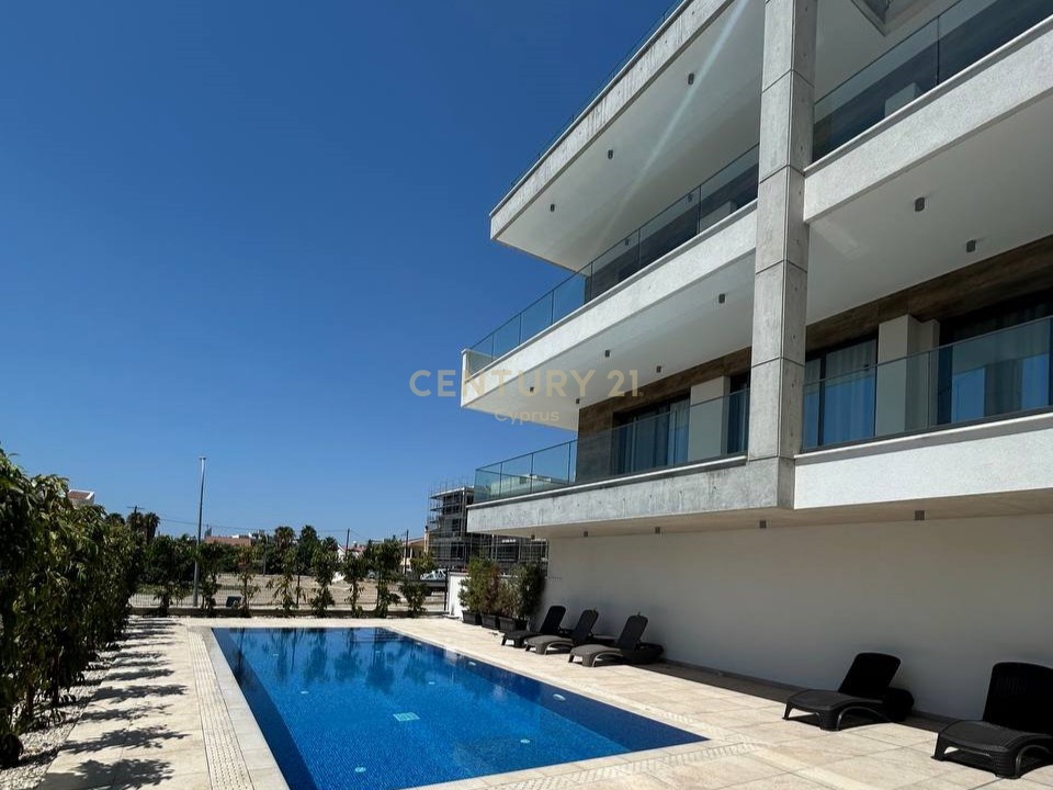 2 bedrooms Apartment in Agios Athanasios, Limassol, Cyprus No. 53470