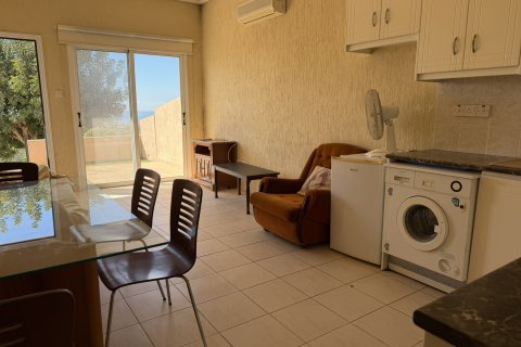 1 bedroom Apartment in Mesa Chorio, Paphos,  No. 54805 3