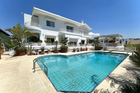 6 bedrooms Villa in Limassol, Cyprus No. 55727