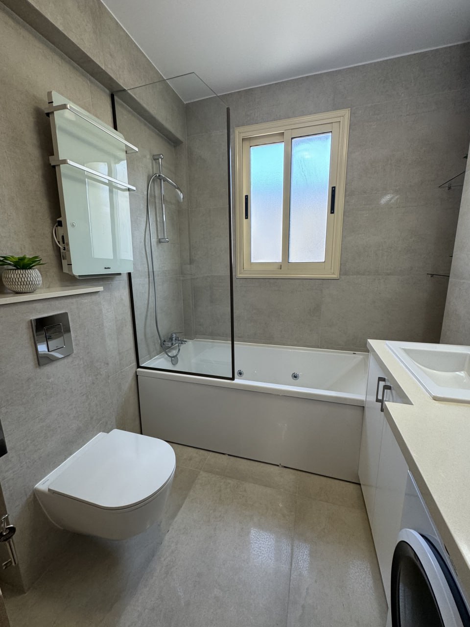 2 bedrooms Apartment in Germasogeia, Limassol, Cyprus No. 37144