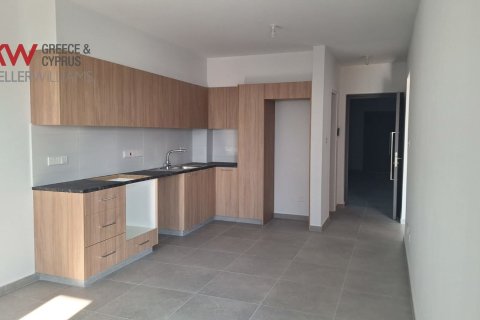 2 bedrooms Apartment in Larnaca, Larnaka, Cyprus No. 40393