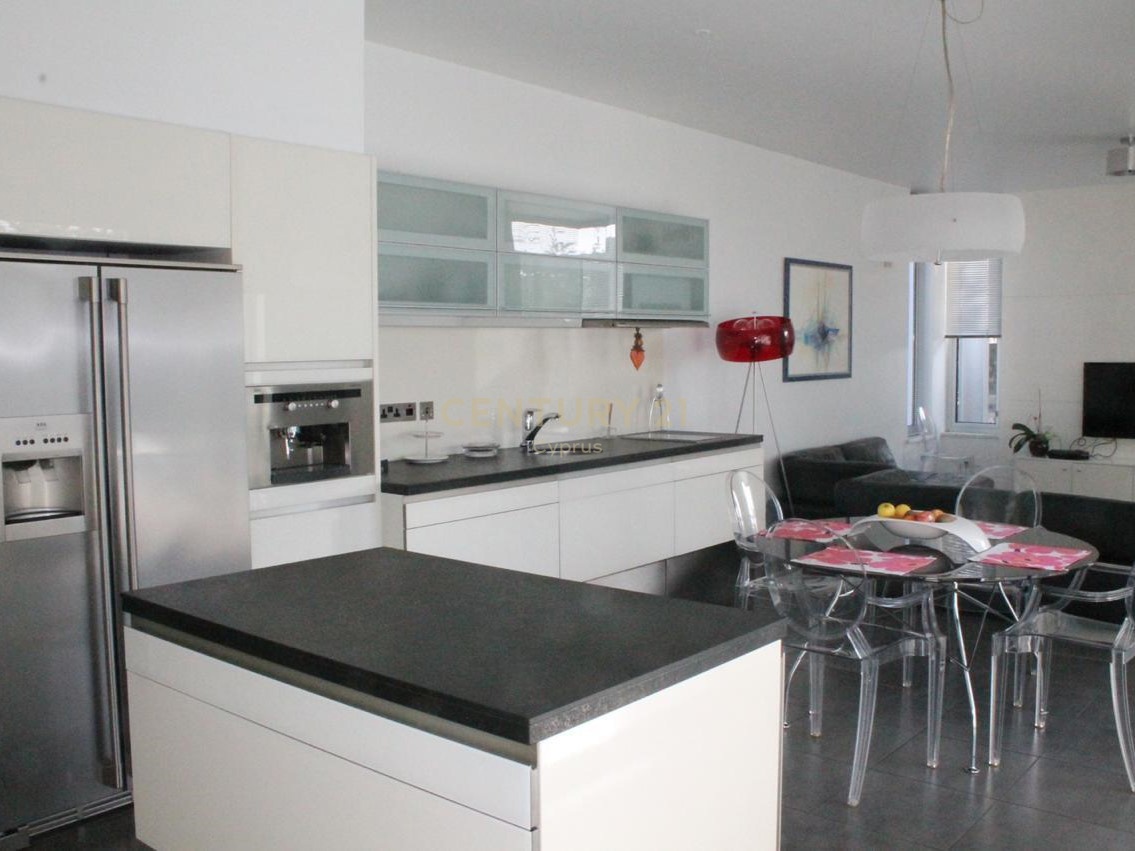 5 bedrooms Villa in Paphos, Cyprus No. 54288