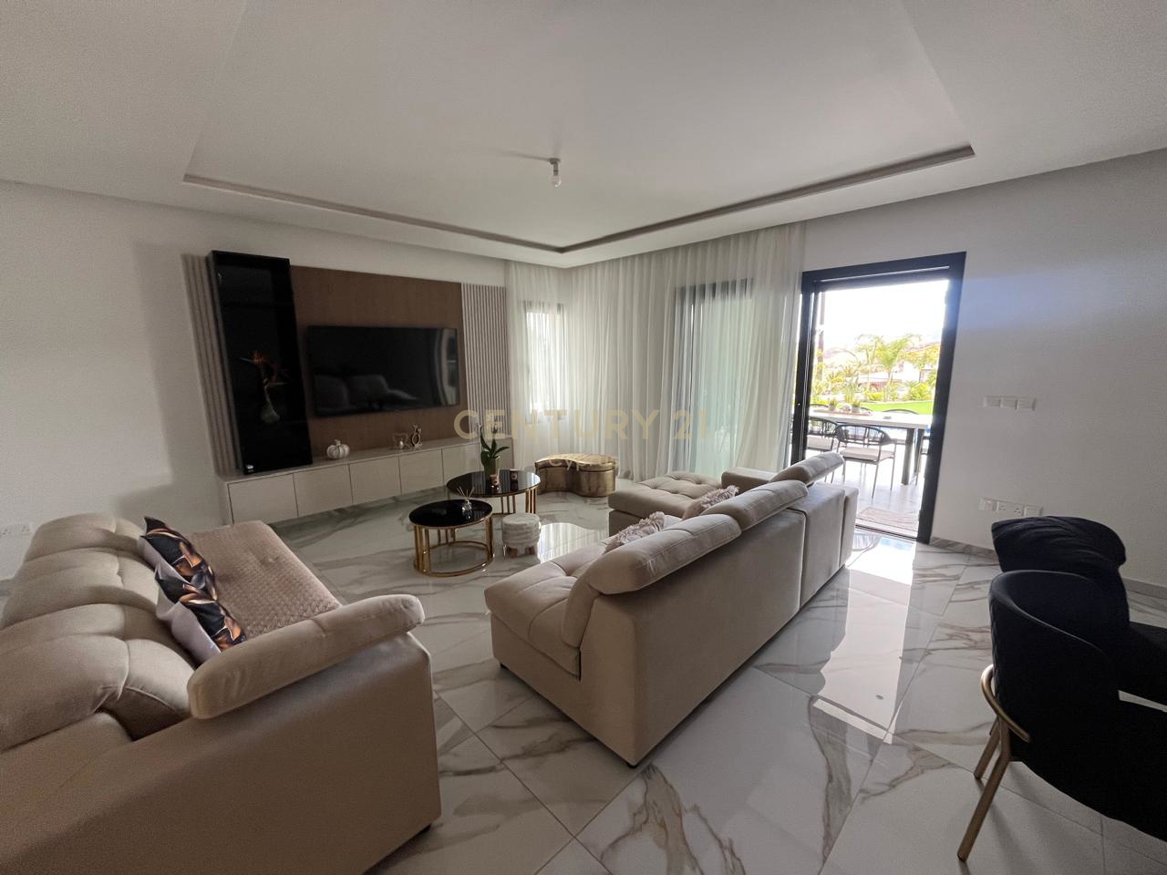 4 bedrooms Villa in Eptagonia, Limassol, Cyprus No. 53480