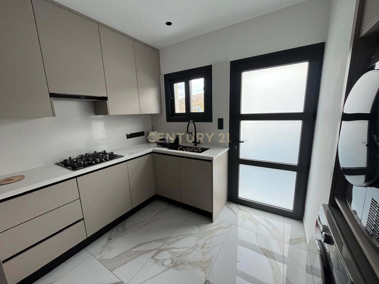 4 bedrooms Villa in Eptagonia, Limassol, Cyprus No. 53480