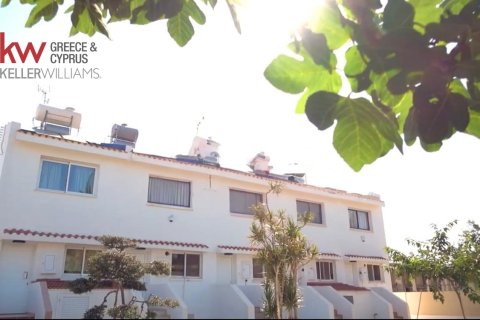 Мезонет 85м2 в Паралимни, Аммохостос, Кипр № 40066