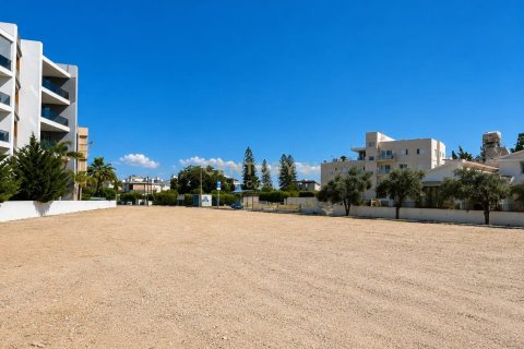 Terreno en Strovolos, Nicosia, Chipre No. 53403