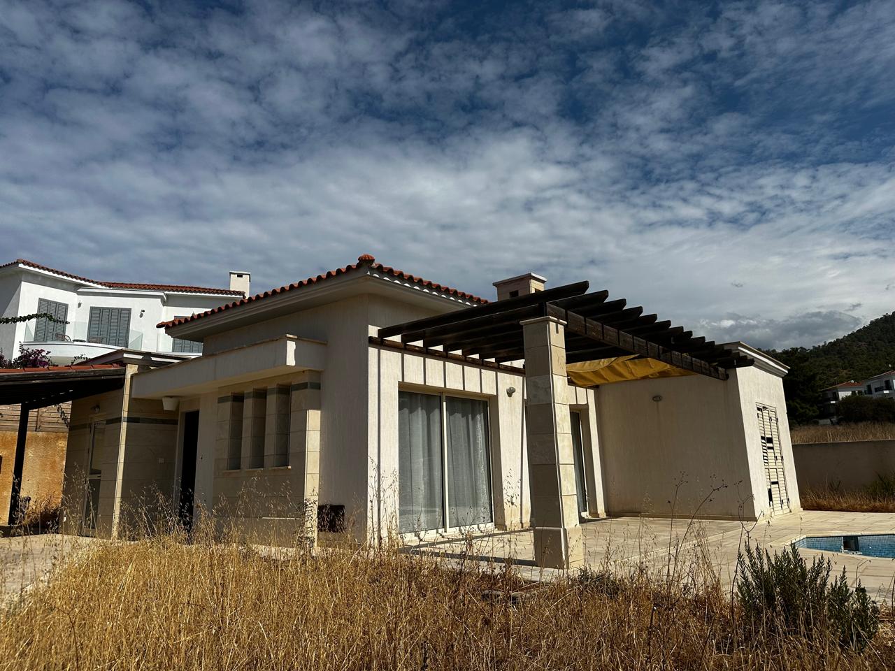 3 dormitorios Bungalow en Argaka, Paphos, Chipre No. 35740