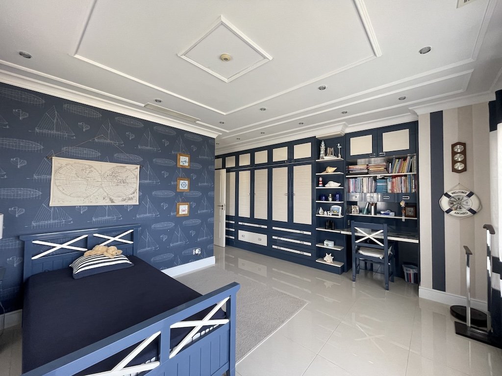 6 chambres Villa à Pegeia, Paphos, Chypre No. 33008