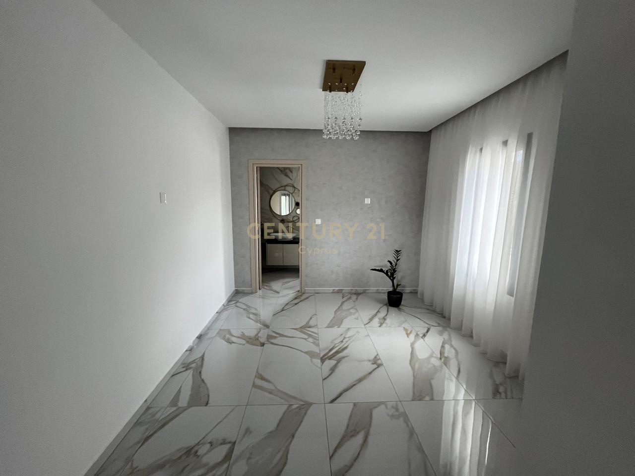 4 bedrooms Villa in Eptagonia, Limassol, Cyprus No. 53480