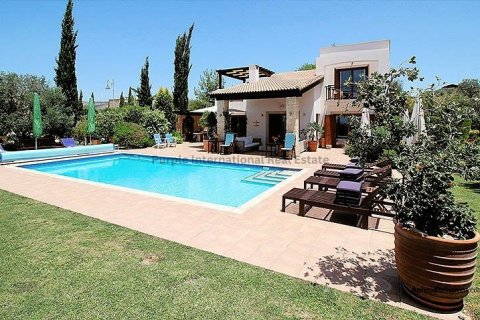 4 dormitorios Villa en Aphrodite Hills, Kouklia, Paphos, Chipre No. 36156