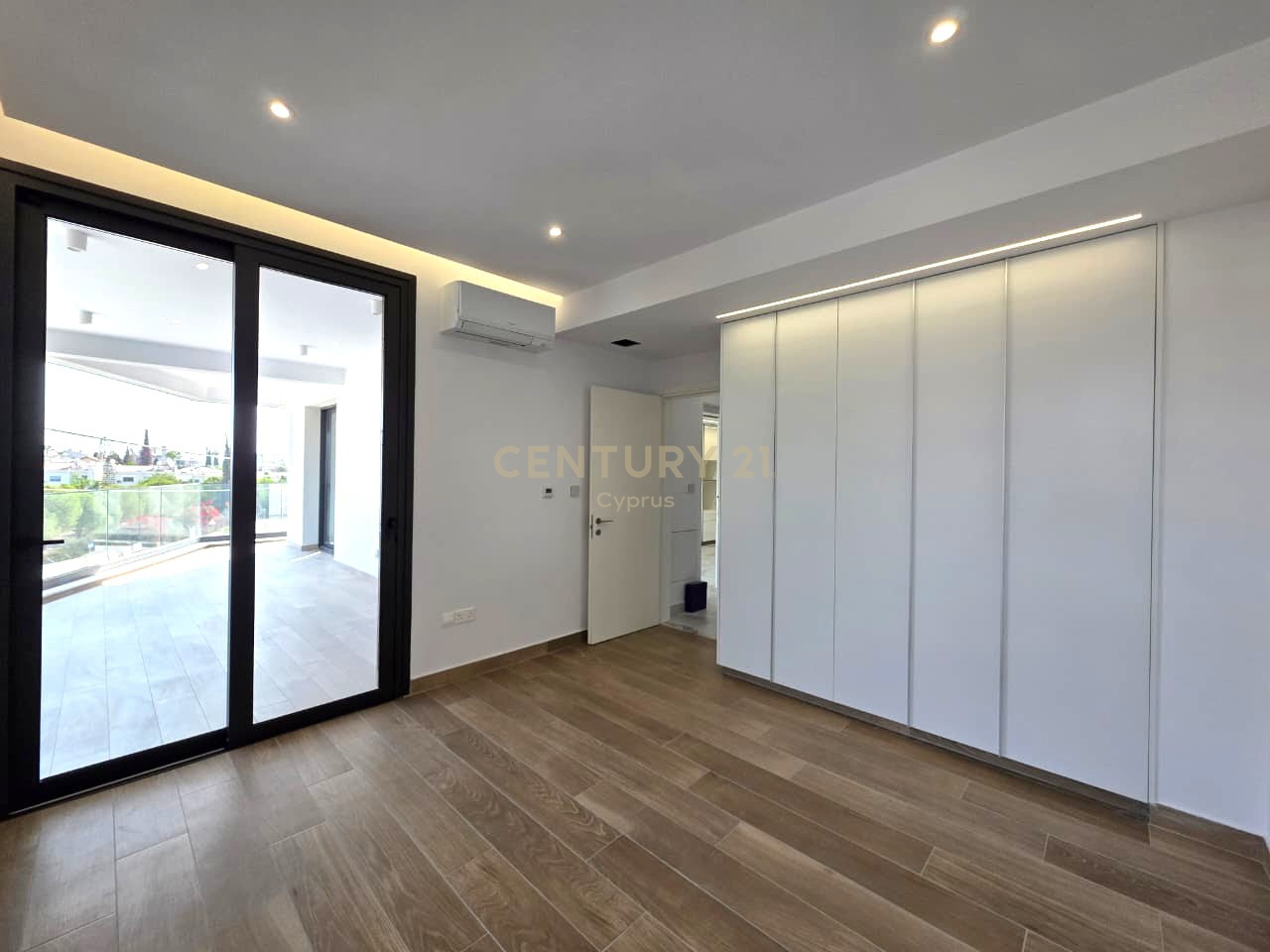 2 dormitorios Apartamento en Germasogeia, Limassol, Chipre No. 54251