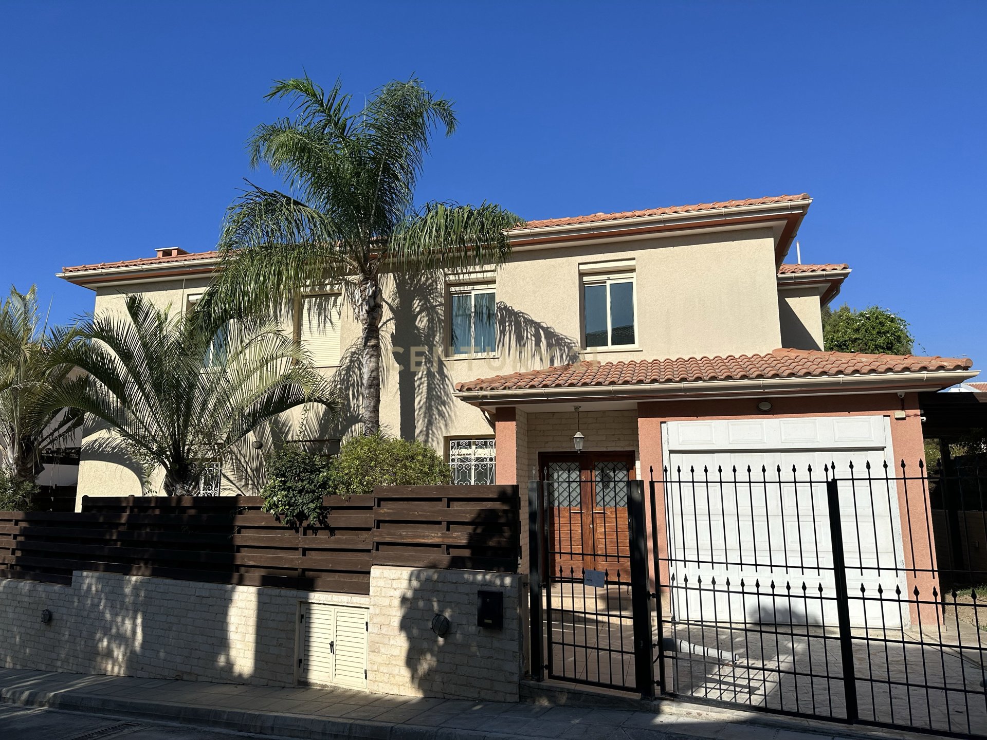 4 bedrooms Villa in Pyrgos, Limassol, Cyprus No. 54213