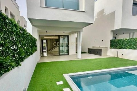 3 bedrooms Villa in Trachoni, Limassol, Cyprus No. 55286