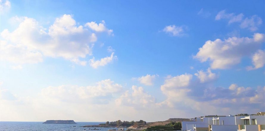 4 bedrooms Villa in Acheleia, Paphos,  No. 37136