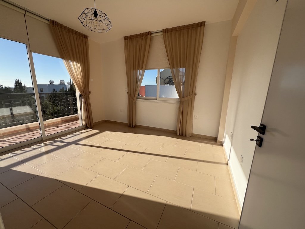 2 dormitorios Apartamento en Paphos, Chipre No. 57460