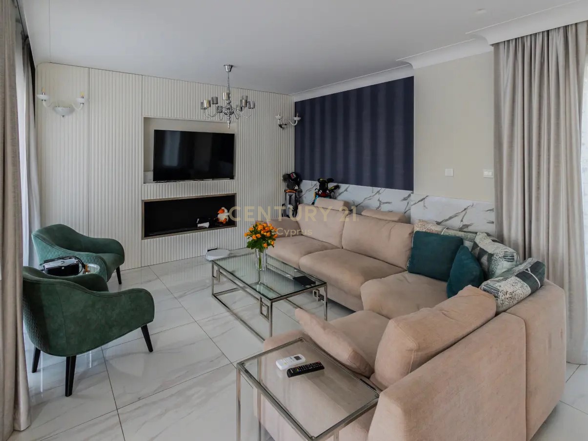 3 bedrooms Villa in Mouttagiaka, Limassol, Cyprus No. 54244
