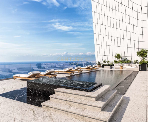 6 bedrooms Penthouse in Limassol, Cyprus No. 53482