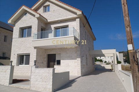 5 bedrooms Villa in Palodeia, Limassol, Cyprus No. 6032
