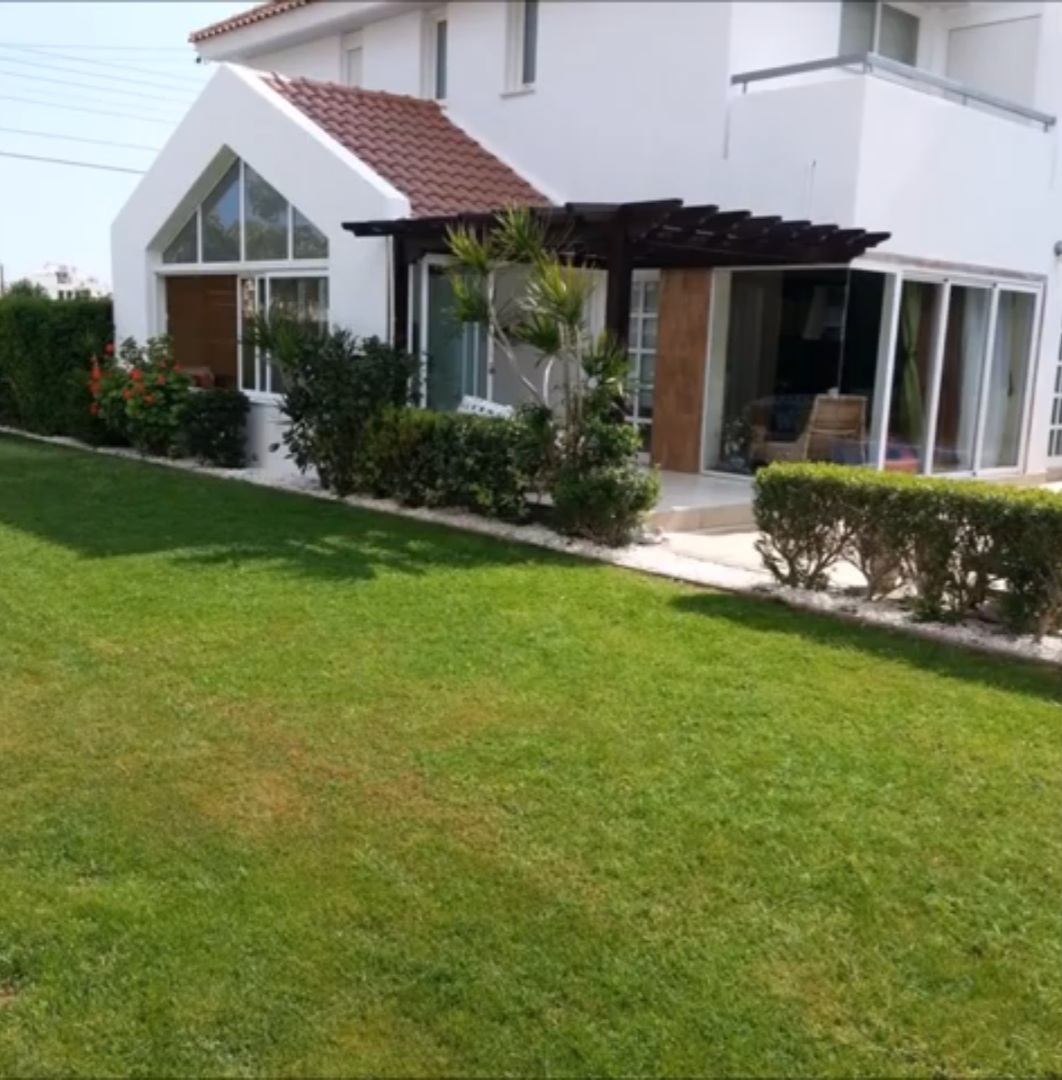 4 bedrooms Villa in Potamos tis Germasogeias, Germasogeia, Limassol, Cyprus No. 33700
