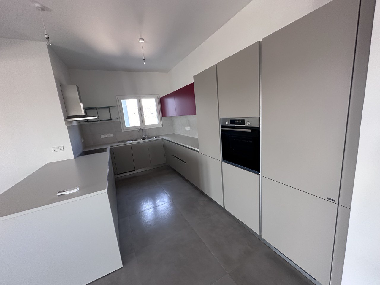 3 bedrooms Duplex in Agios Tychonas, Limassol, Cyprus No. 35506