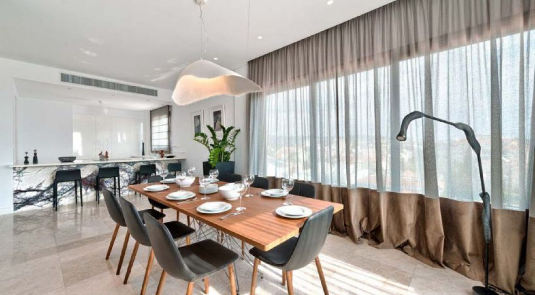 3 bedrooms Penthouse in Limassol, Cyprus No. 23669